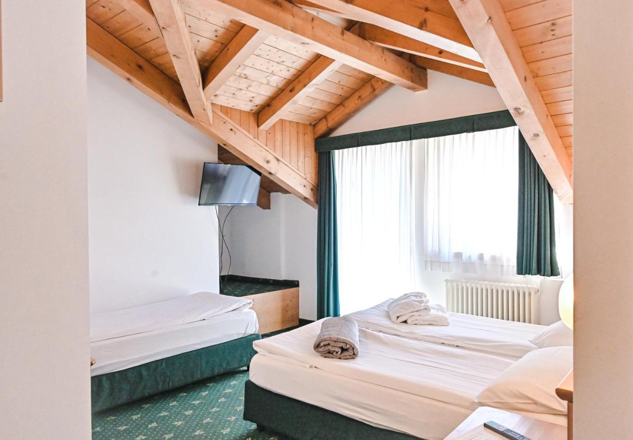 Alp Hotel Dolomiti Димаро Екстериор снимка