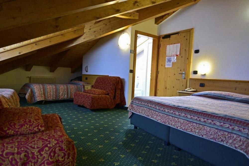 Alp Hotel Dolomiti Димаро Екстериор снимка