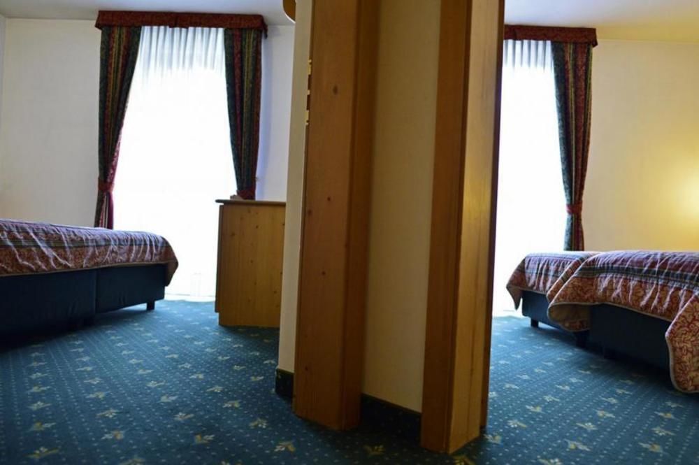 Alp Hotel Dolomiti Димаро Екстериор снимка