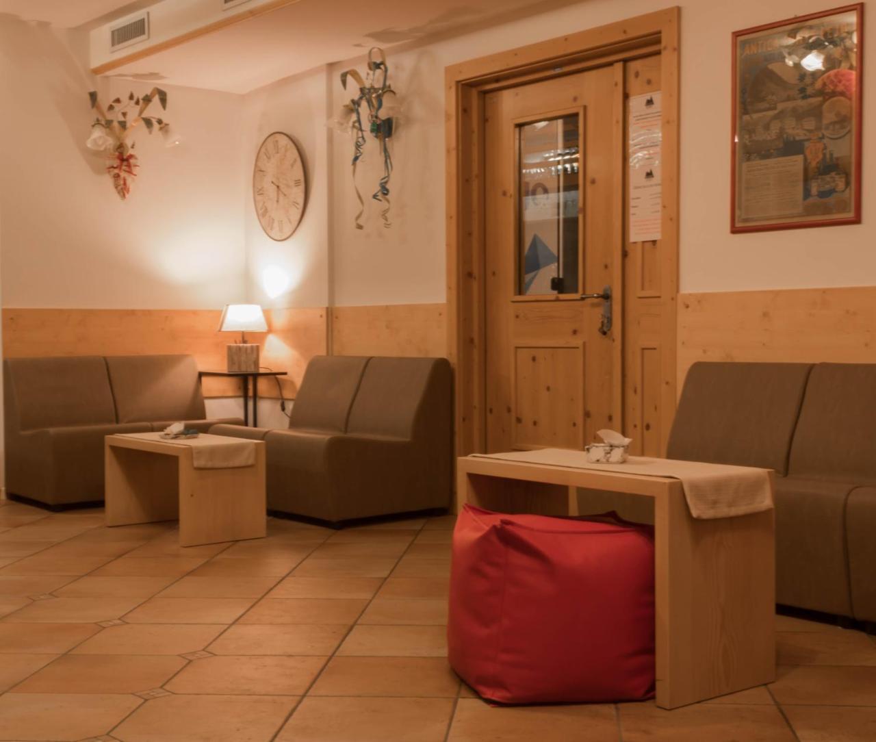 Alp Hotel Dolomiti Димаро Екстериор снимка