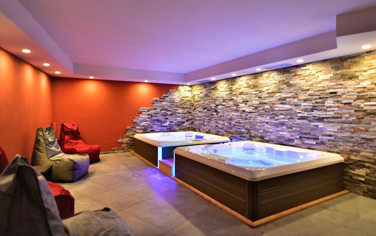Alp Hotel Dolomiti Димаро Екстериор снимка
